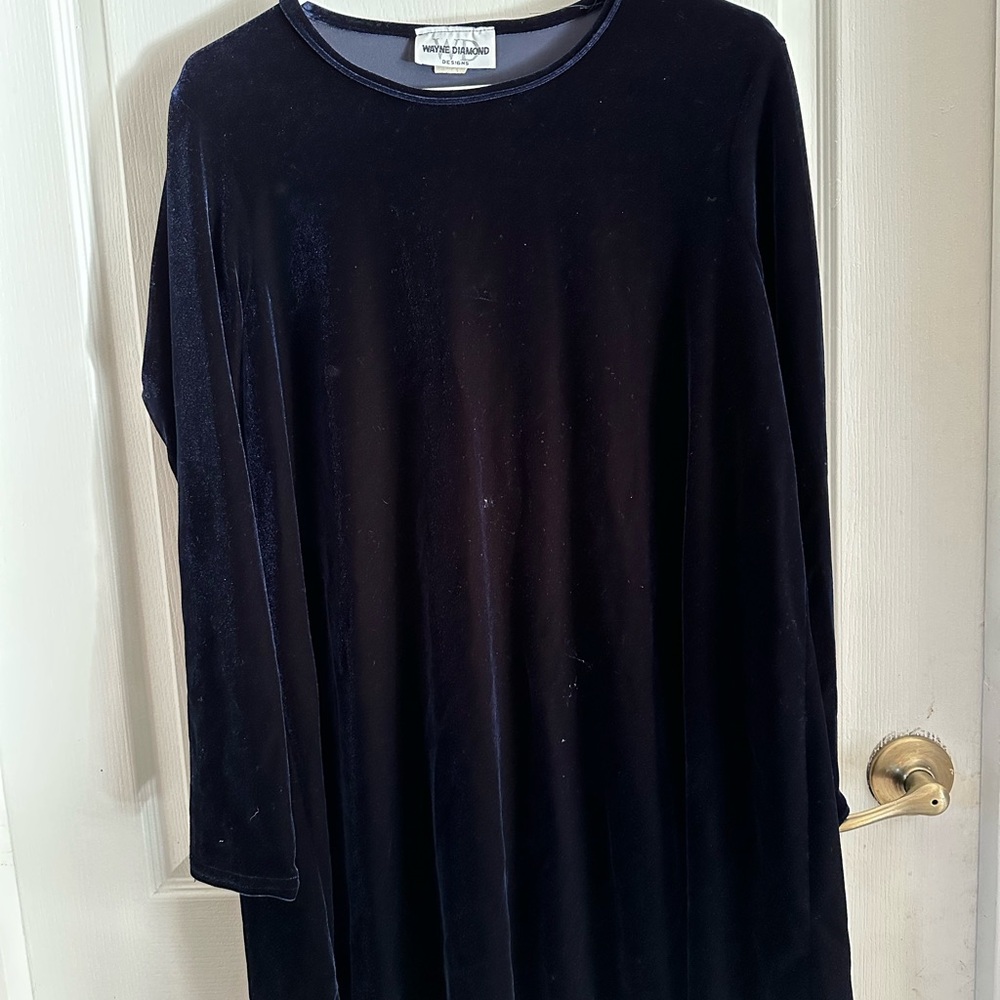 Black Velvet Long Sleeve Dress